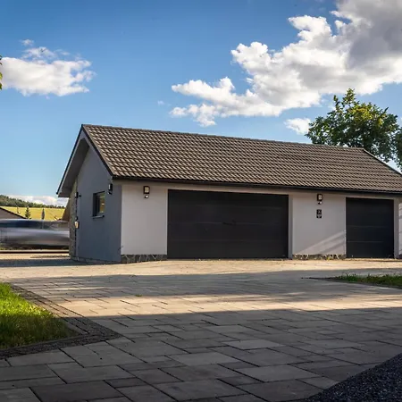 Felicita Pool House Ferienhaus *