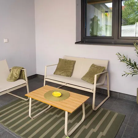 Ferienhaus Felicita Pool House